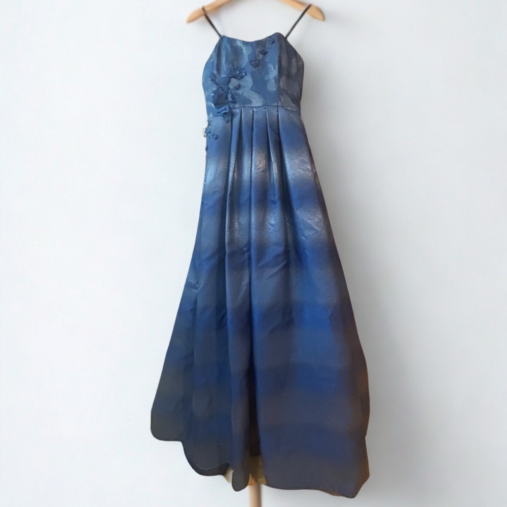 NEW WITH TAGS PAMELLA ROLAND Strapless Long Dress with 3D flower details size 6